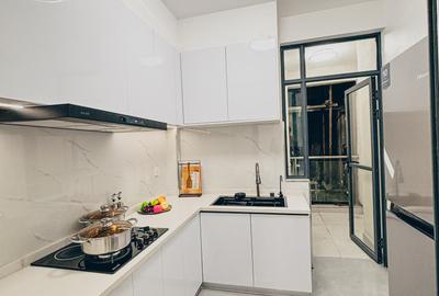 4 Bed Apartment with En Suite in Westlands Area - 2