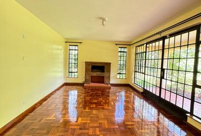 4 Bed House with Swimming Pool in Runda