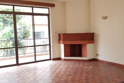 4 Bed Townhouse with En Suite in Lavington