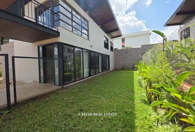 4 Bed Townhouse with Swimming Pool in Runda - 4