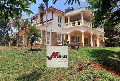 5,500 ft² Commercial Property with Parking in Gigiri