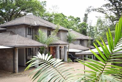 4 Bed Townhouse with En Suite at Peponi Road