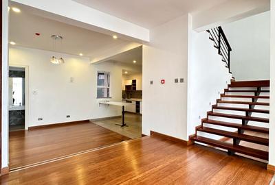 4 Bed House with En Suite in Lavington