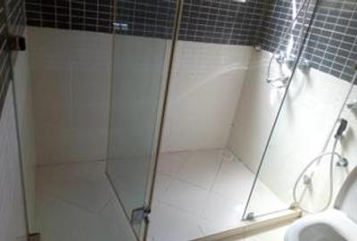 4 Bed Townhouse with En Suite at Lavington - 4