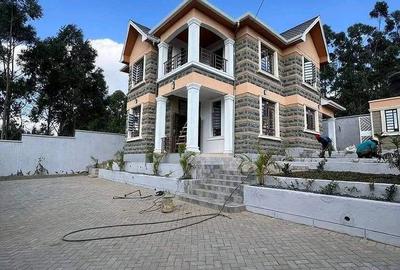 4 Bed House in Ngong Road