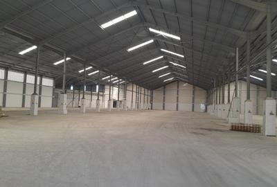 96,229 ft² Warehouse with Service Charge Included at Off Refineries Road - 2