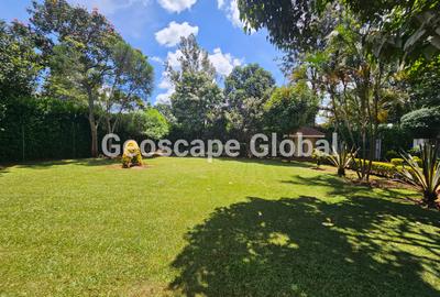 5 Bed House with En Suite in Runda