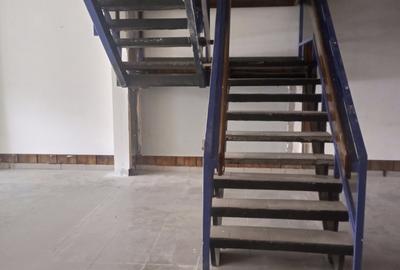 2,525 ft² Commercial Property with Fibre Internet at Moktar Daddah