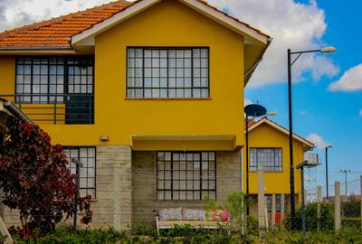 3 Bed Townhouse with En Suite at Kenpipe Gardens