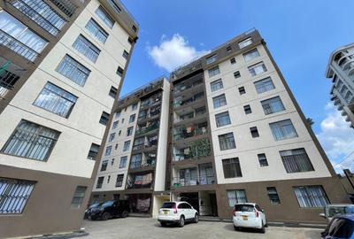 3 Bed House with En Suite in Lavington