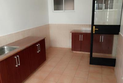 3 Bed Apartment with En Suite at Raphta Road - 4