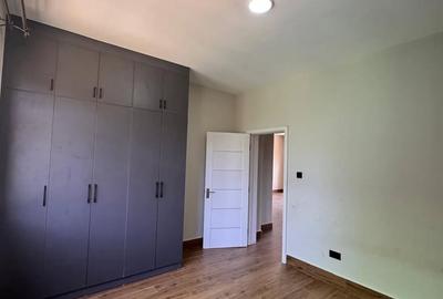 2 Bed Apartment with En Suite at Mbaazi Avenue - 3