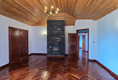 4 Bed Townhouse with En Suite in Kitisuru - 4