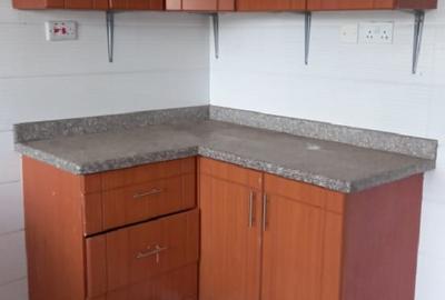 3 Bed Apartment with En Suite at Hatheru Road