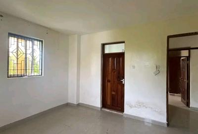 3 Bed Apartment with En Suite at Links Road