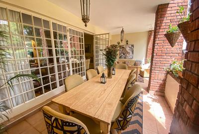 Furnished 4 Bed Apartment with En Suite in Westlands Area