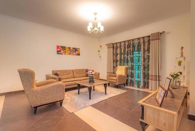 2 Bed Apartment with En Suite in Lavington - 4