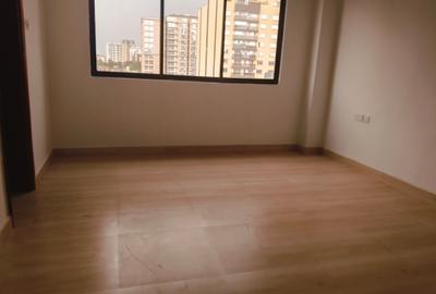 4 Bed Apartment with En Suite at Parklands