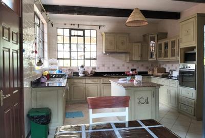 4 Bed House with En Suite in Karen