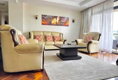 Furnished 3 Bed Apartment with En Suite in Riverside