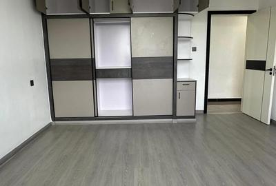 2 Bed Apartment with En Suite in Kilimani