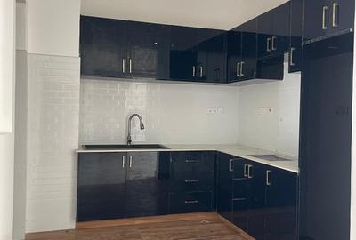 Serviced 2 Bed Apartment with En Suite in Nyali Area - 3