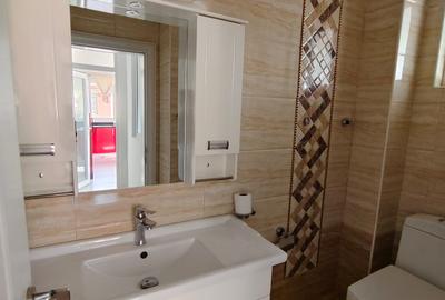 Studio Apartment with Swimming Pool in Gigiri - 2