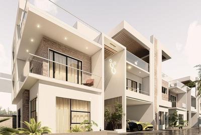 6 Bed Townhouse with En Suite in Lavington