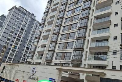 2 Bed Apartment with En Suite at Othaya Road