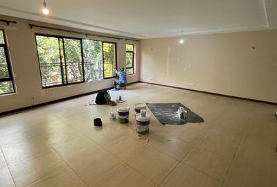 3 Bed Apartment with En Suite in Kileleshwa - 3