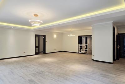 3 Bed Apartment with En Suite at Riverside - 2