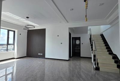 4 Bed Apartment with En Suite in Lavington - 2