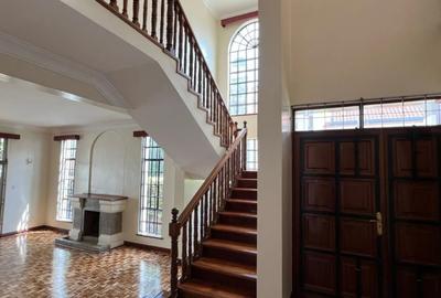 4 Bed Townhouse with En Suite in Kileleshwa - 3