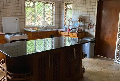 4 Bed Townhouse with En Suite at Gitanga Road - 4