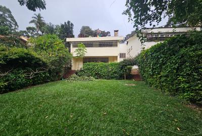 4 Bed House with En Suite in Spring Valley