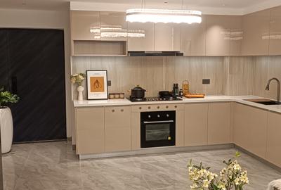 2 Bed Apartment with En Suite at Westlands - 4