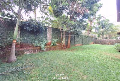 4 Bed Townhouse with En Suite at French Embassy - 3