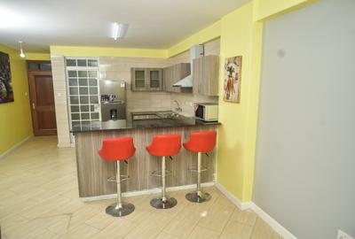 2 Bed Apartment with En Suite in Mountain View - 3