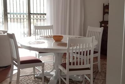 Serviced 3 Bed Apartment with En Suite in Parklands - 2