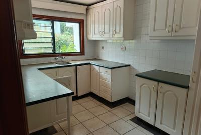 2 Bed Townhouse with En Suite at Kileleshwa - 3