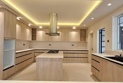4 Bed House with En Suite at Off Peponi Road - 3