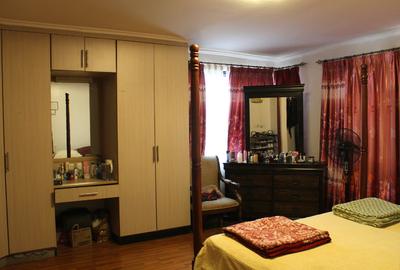 3 Bed Apartment with En Suite in Parklands - 4