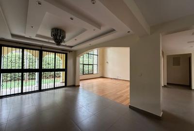 4 Bed Townhouse with En Suite in Lavington - 4