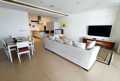 3 Bed Apartment with Swimming Pool at English Point - 2