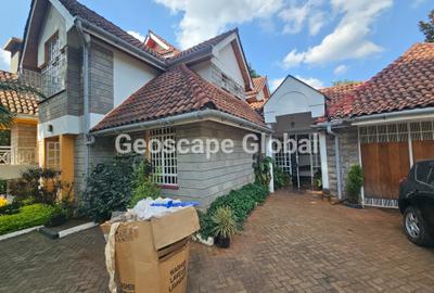 4 Bed Townhouse with En Suite in Kitisuru - 3