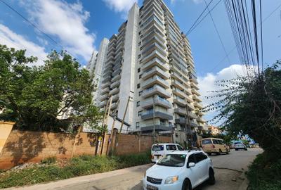 5 Bed Apartment with En Suite at Parklands