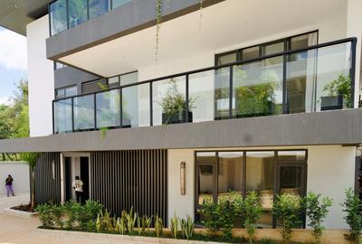 5 Bed Villa with En Suite at 2026-378 - 2