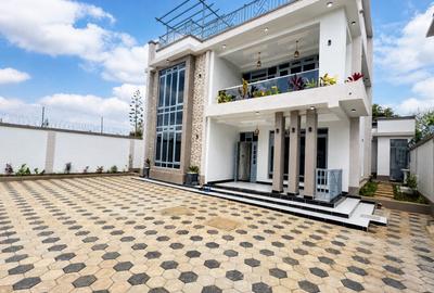 5 Bed House with En Suite at Mugutha