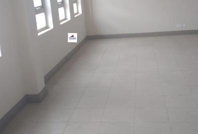 8,500 ft² Warehouse with Fibre Internet in Industrial Area - 3