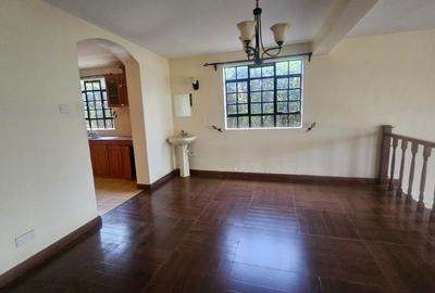 5 Bed Villa with En Suite in Runda - 4